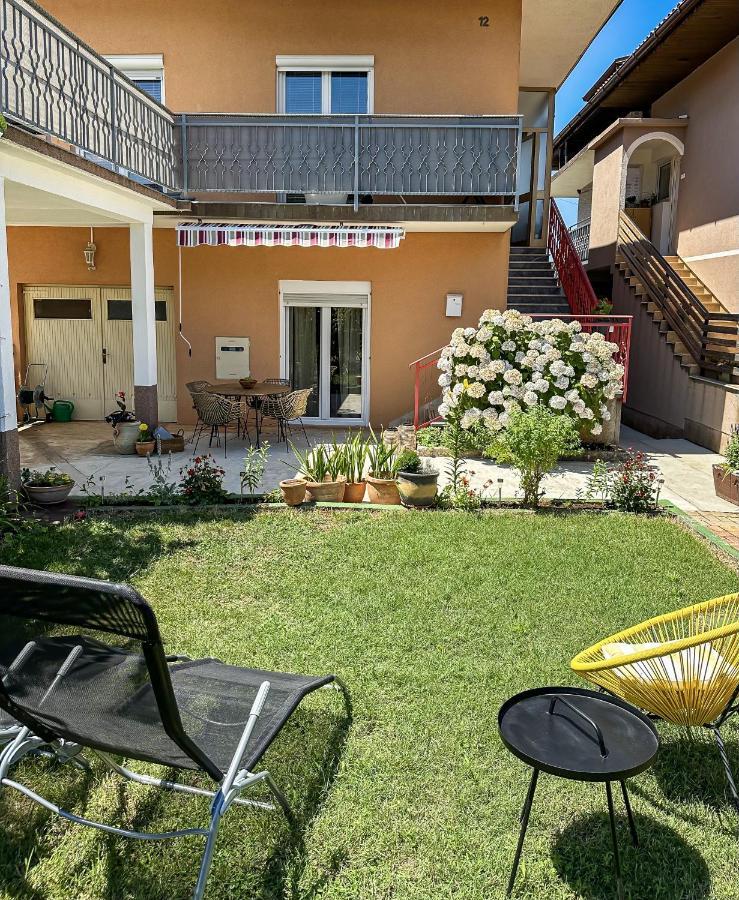Apartments Dent Umag Exterior photo
